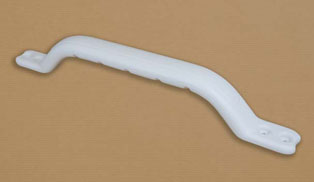 Flat end plastic rail